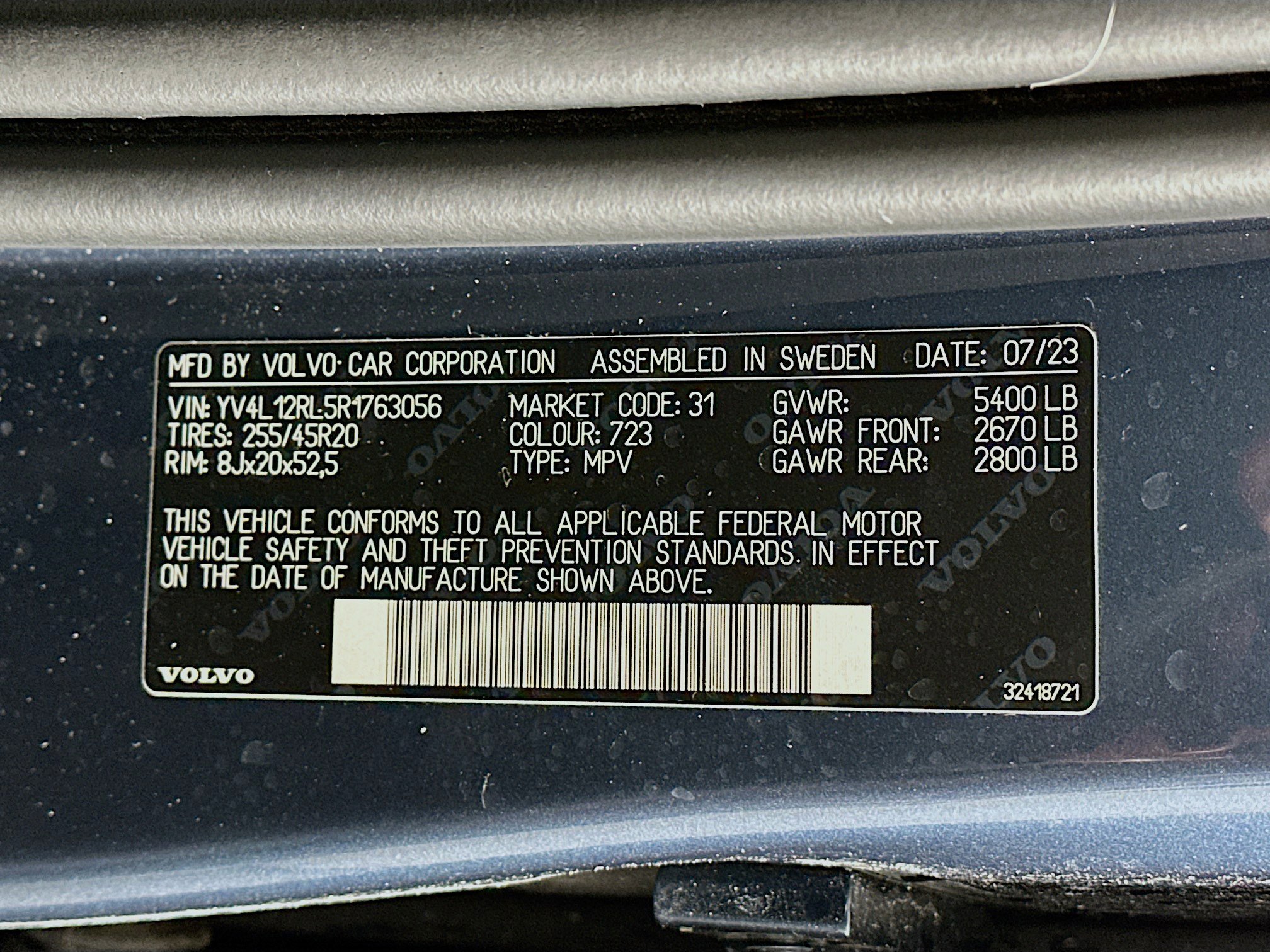 Used 2024 Volvo XC60 B5 Plus image 12