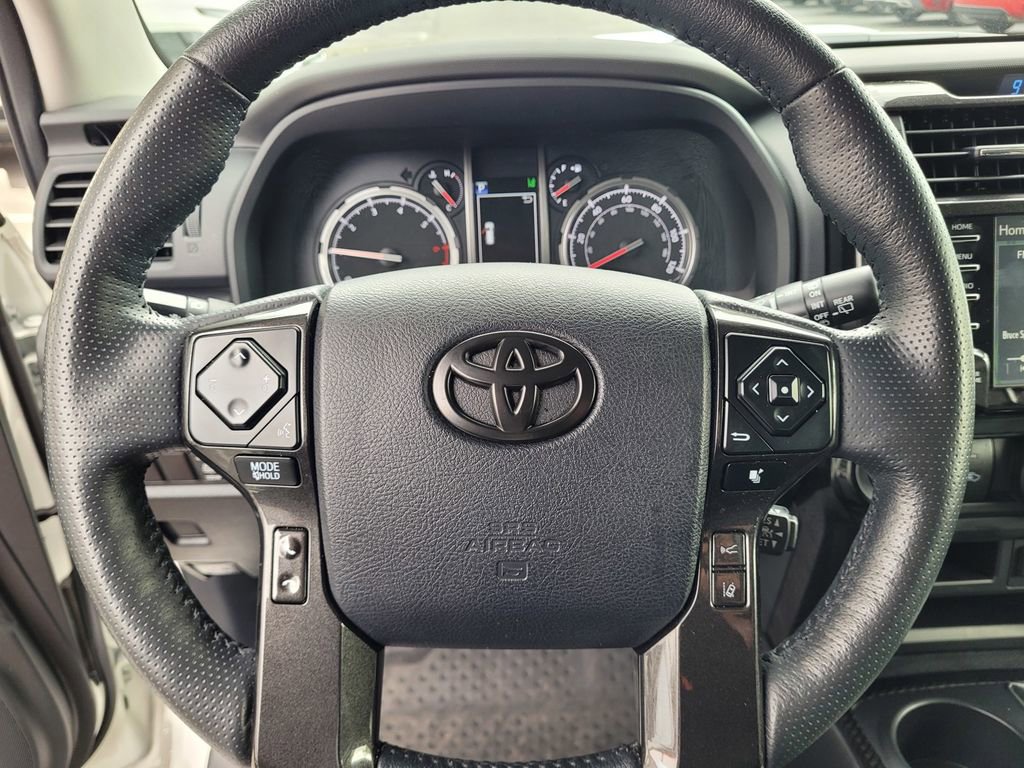 Used 2023 Toyota 4Runner TRD Off-Road Premium w/ Moonroof Package AWD/4WD image 22