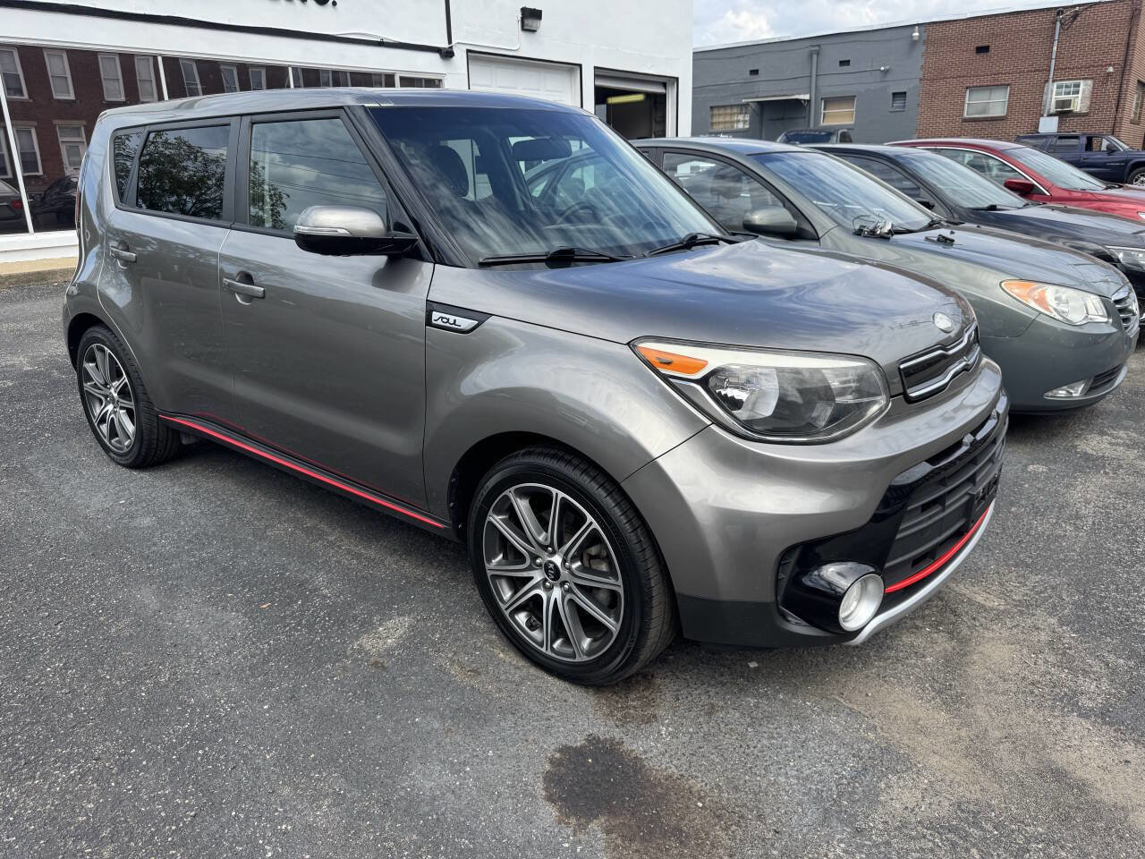 Used 2018 Kia Soul ! image 3