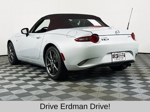 Used 2018 MAZDA MX-5 Miata Grand Touring image 17