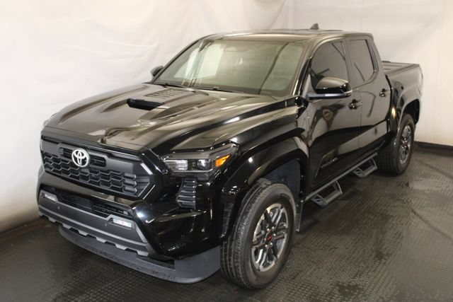 Used 2024 Toyota Tacoma TRD Sport w/ TRD Sport Upgrade Package