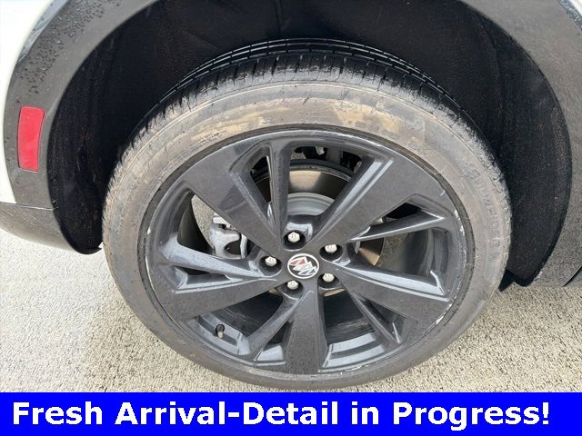 Used 2023 Buick Envision Essence w/ Sport Touring Package image 19