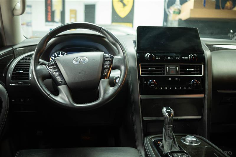Used 2024 INFINITI QX80 Luxe image 17