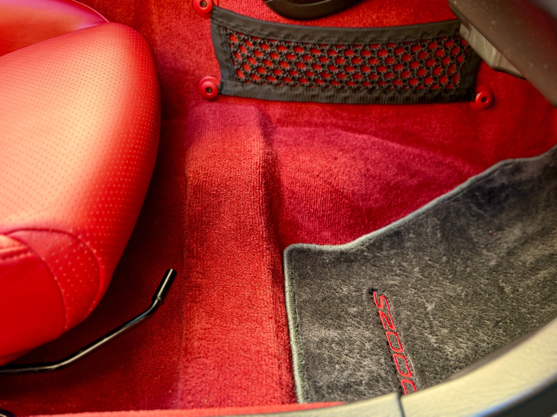 Used 2000 Honda S2000 image 68
