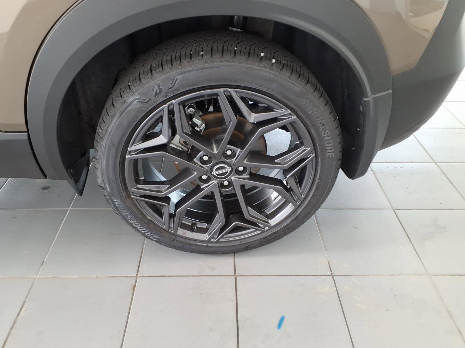 Used 2026 Nissan Kicks SR w/ SR Premium Package AWD/4WD image 16