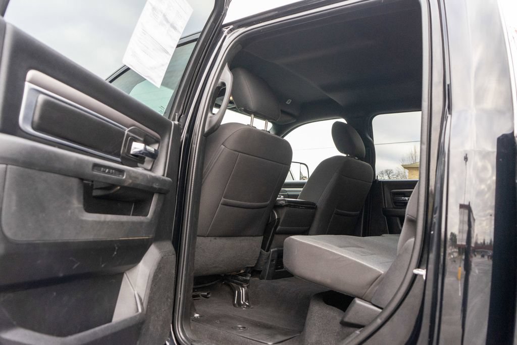 Used 2022 RAM 1500 Classic Warlock AWD/4WD image 26