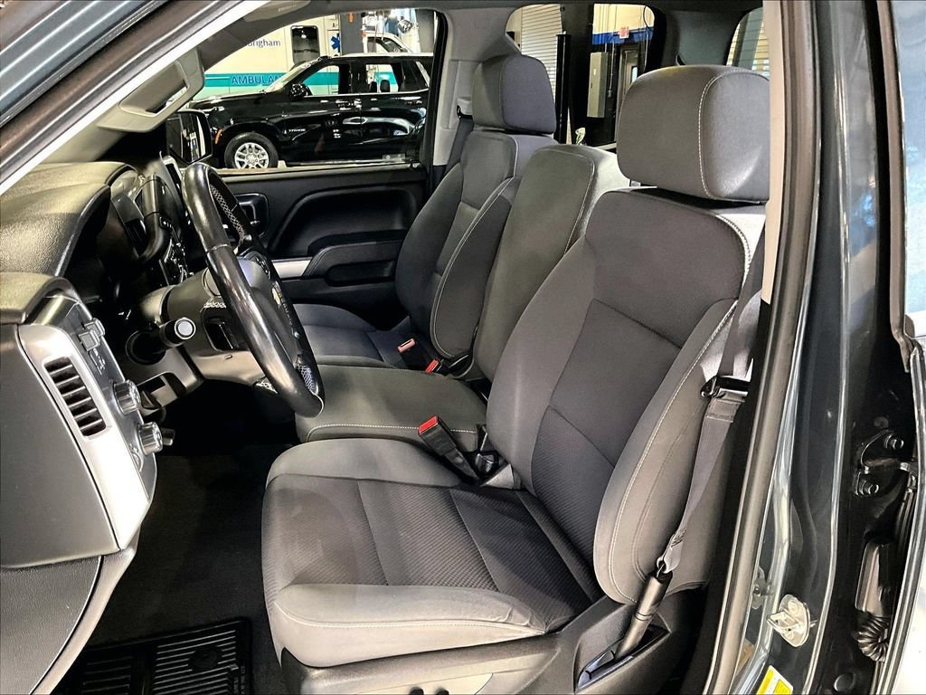 Used 2019 Chevrolet Silverado 1500 LT w/ All Star Edition AWD/4WD image 10