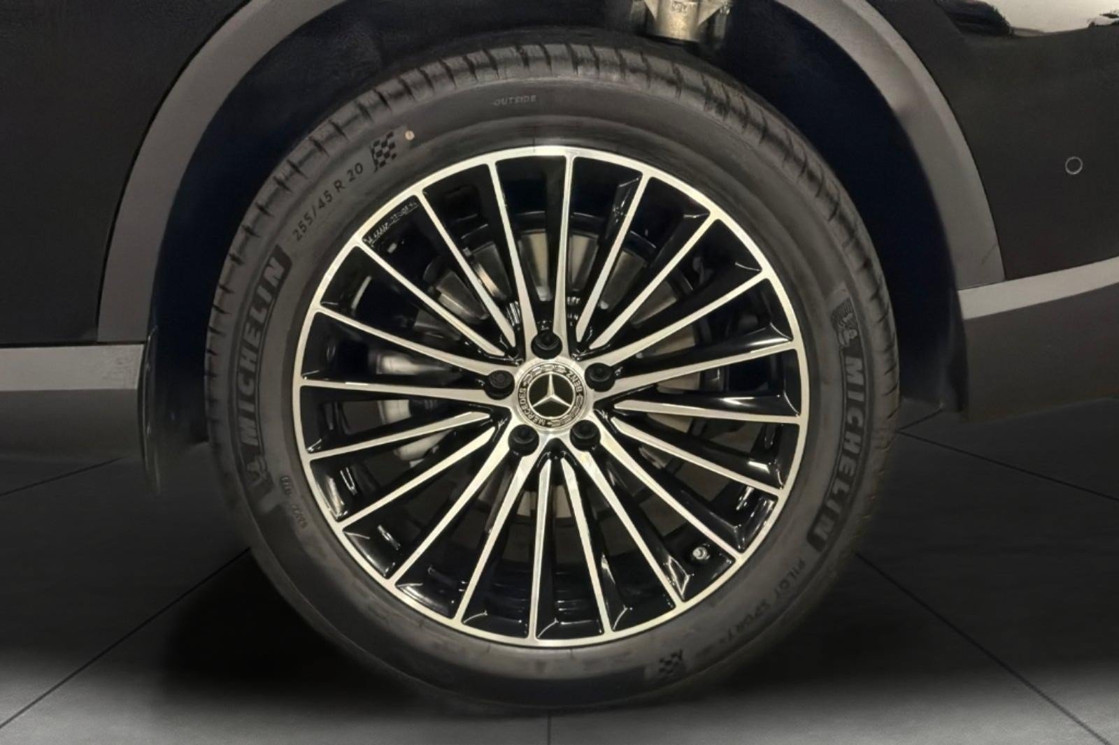 New 2027 Mercedes-Benz GLC 300 image 25