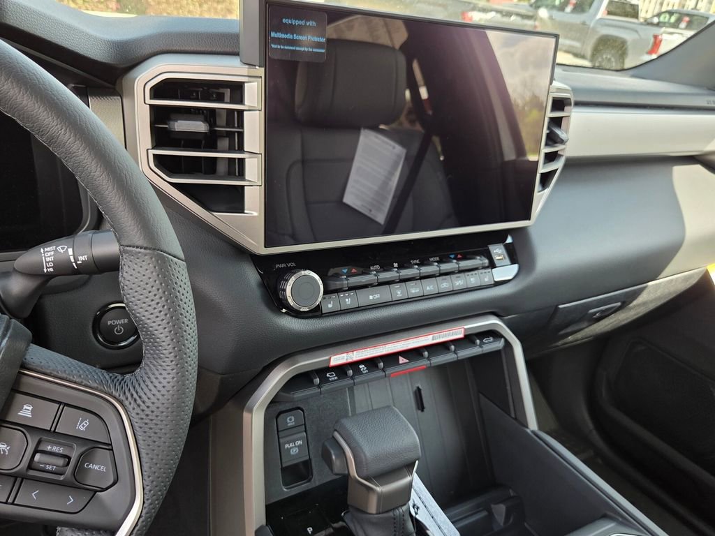 New 2026 Toyota Tundra Limited AWD/4WD image 20