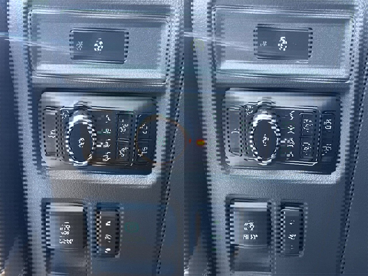 New 2025 Ford F150 Lariat w/ Equipment Group 501A Mid image 20