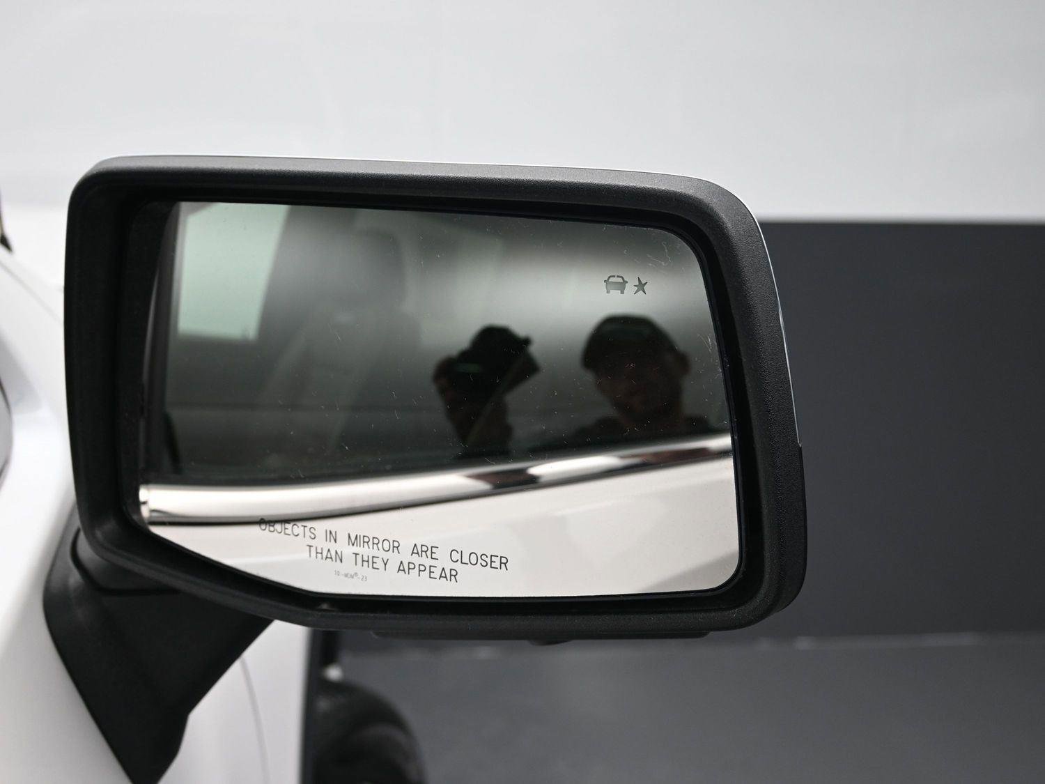 Used 2024 GMC Sierra 1500 Denali Ultimate image 8