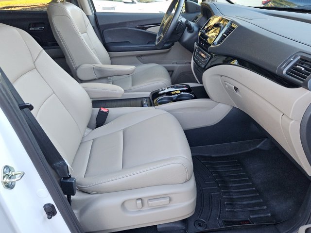 Used 2020 Honda Pilot Touring image 15