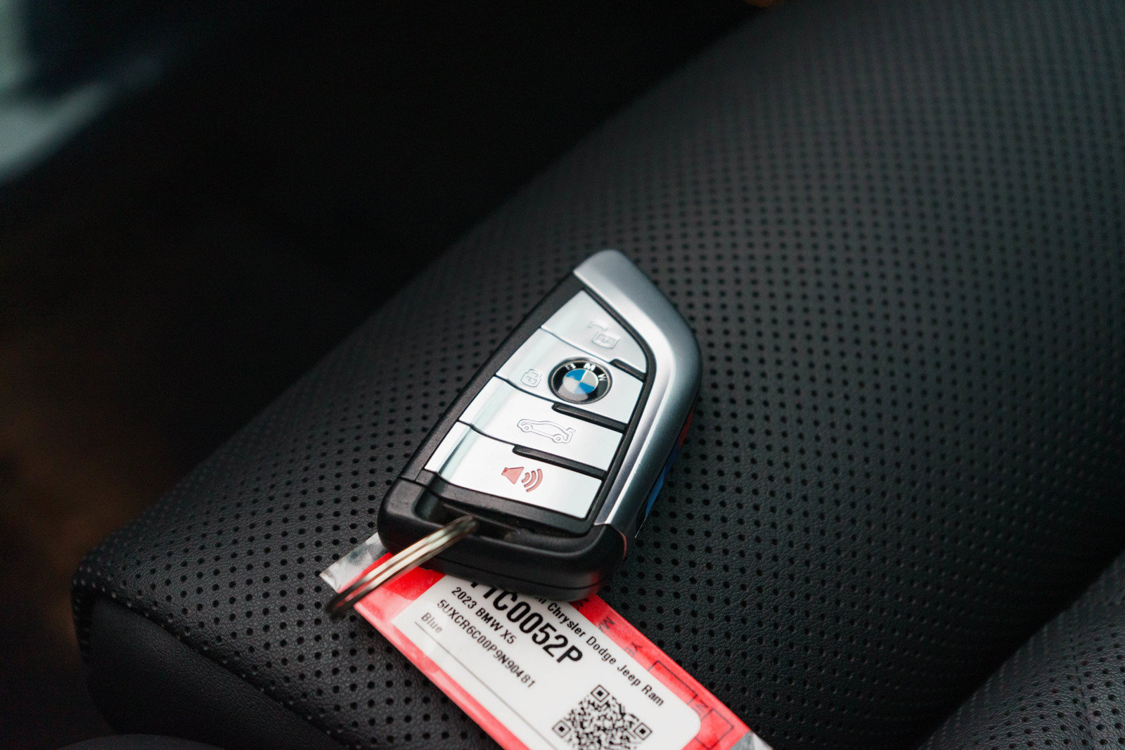 Used 2023 BMW X5 xDrive40i AWD/4WD image 28