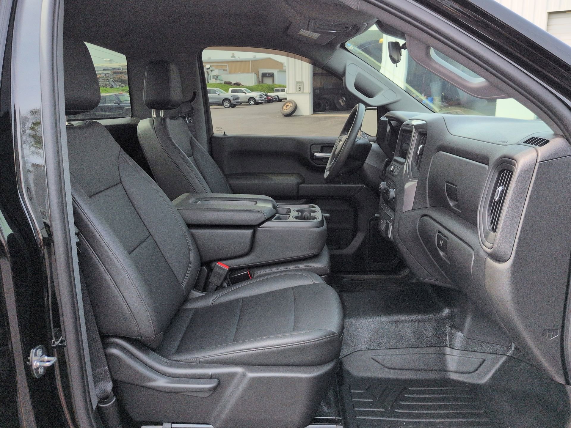 Certified 2024 Chevrolet Silverado 1500 W/T w/ WT Value Package image 25