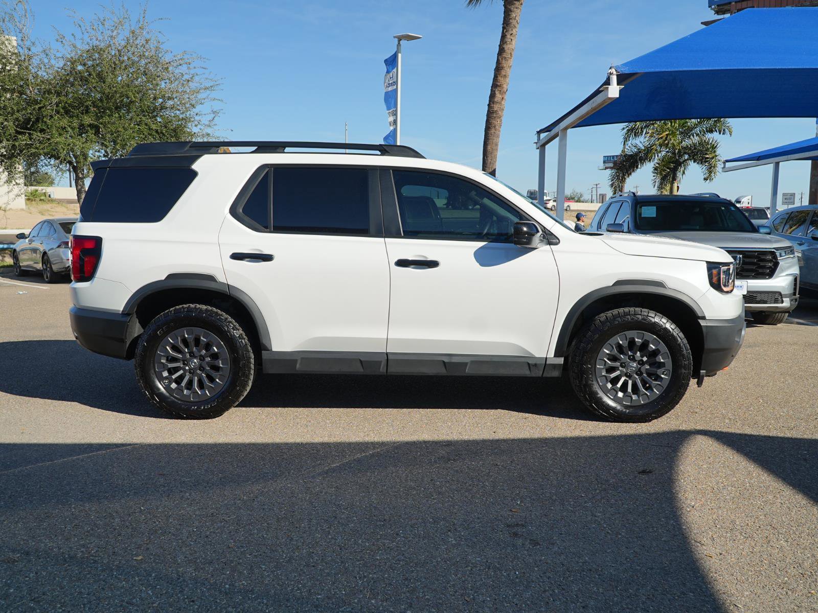 Used 2026 Honda Passport TrailSport image 4