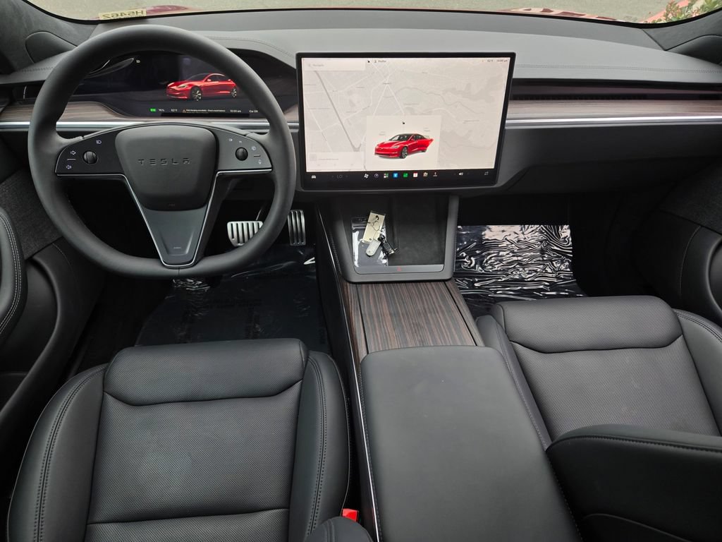 Used 2025 Tesla Model S AWD/4WD image 16