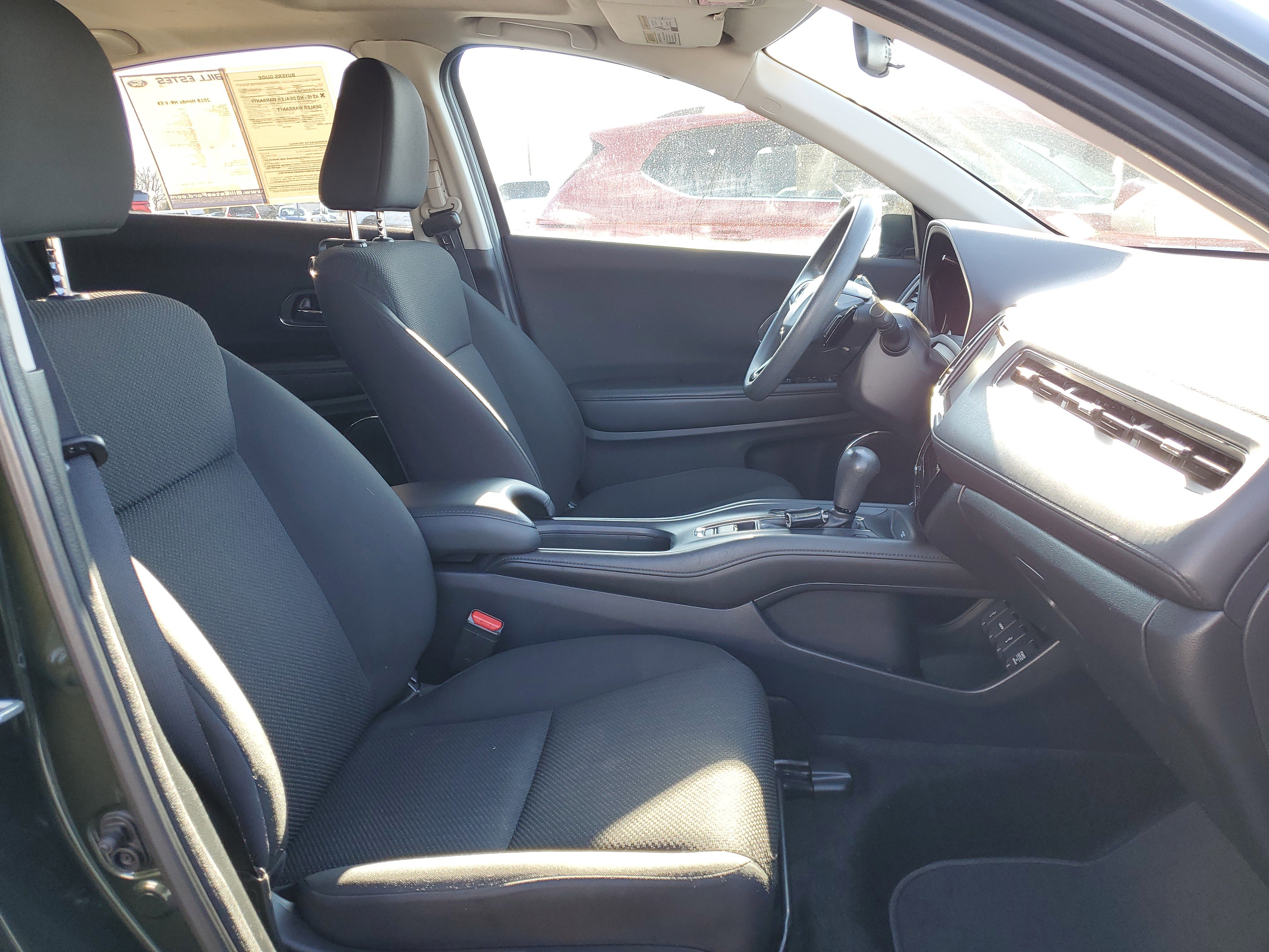 Used 2018 Honda HR-V EX image 30