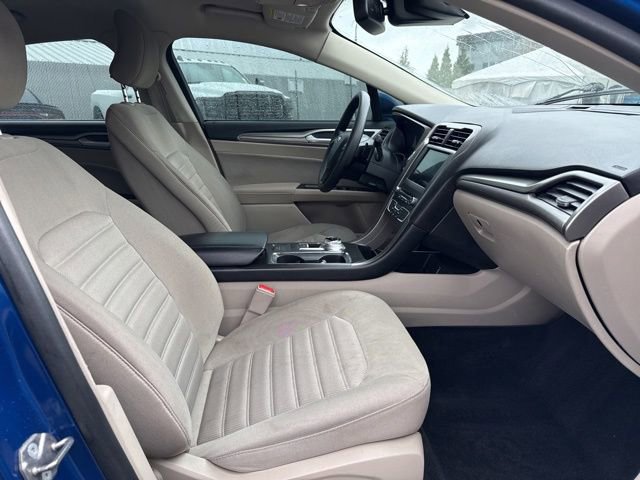 Used 2018 Ford Fusion SE image 10