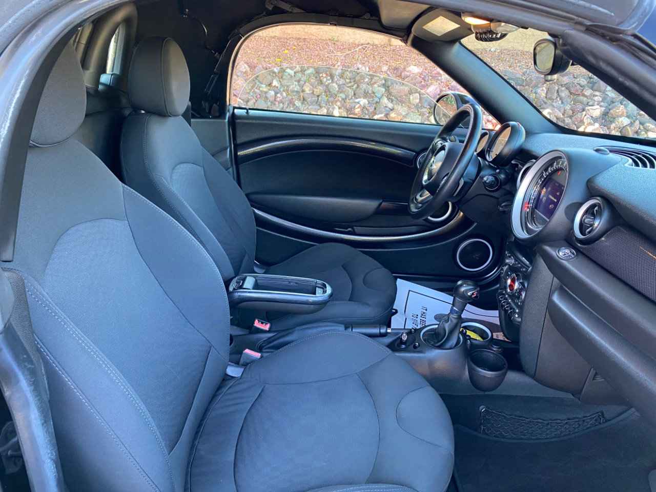 Used 2015 MINI Cooper Roadster S image 39