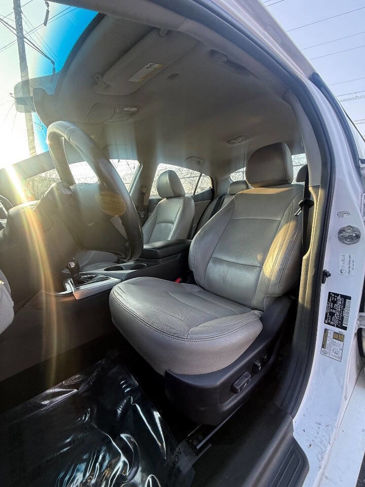 Used 2013 Kia Optima EX image 10