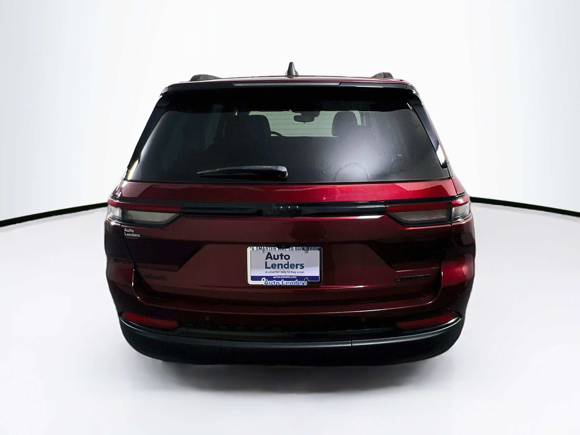 Used 2023 Jeep Grand Cherokee Limited w/ Black Appearance Package AWD/4WD image 6