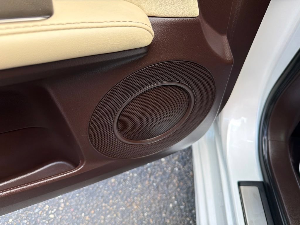 Used 2018 Lexus ES 350 w/ Ultra Luxury Package FWD image 14