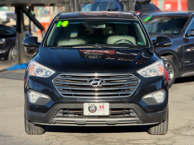 Used 2014 Hyundai Santa Fe GLS image 8