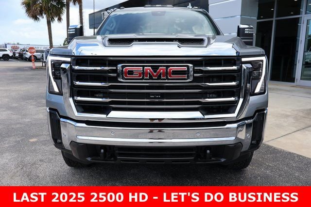 New 2025 GMC Sierra 2500 SLT w/ SLT Premium Package image 3