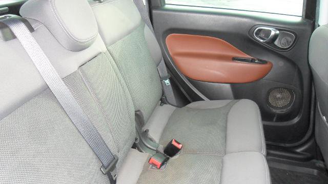 Used 2014 FIAT 500L Trekking w/ Popular Equipment Group image 12