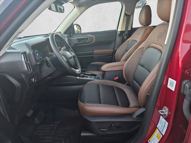 Certified 2025 Ford Bronco Sport Outer Banks w/ Outer Banks Tech Package+ AWD/4WD image 16