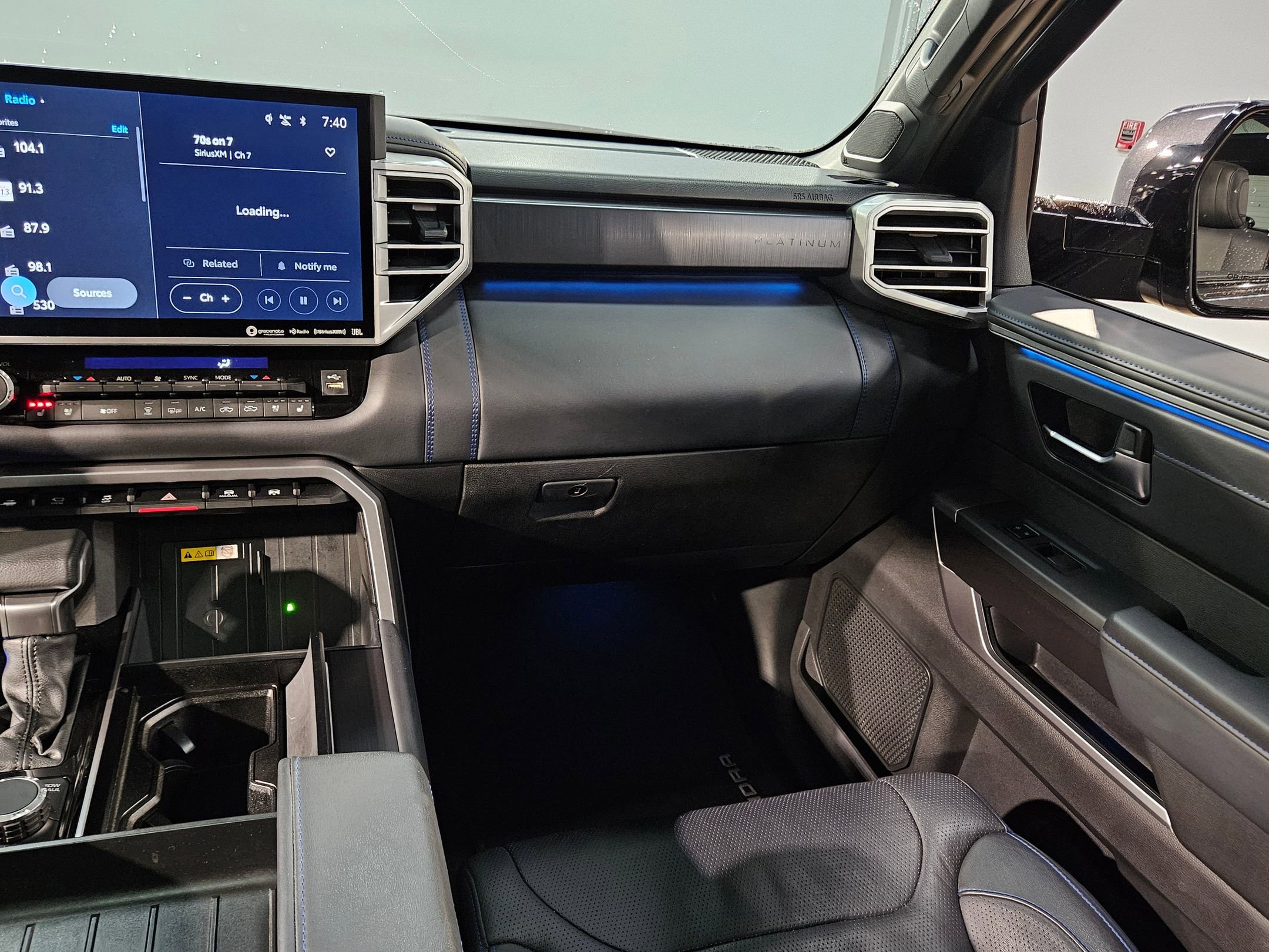 Used 2022 Toyota Tundra Platinum image 11