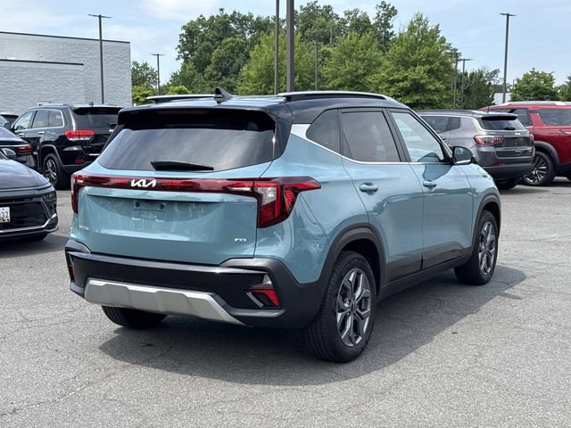 Used 2024 Kia Seltos S AWD/4WD image 2