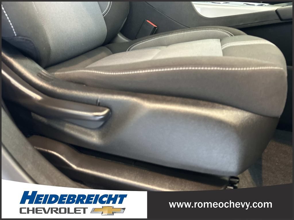 Used 2024 Chevrolet Blazer LT w/ Convenience Package AWD/4WD image 35