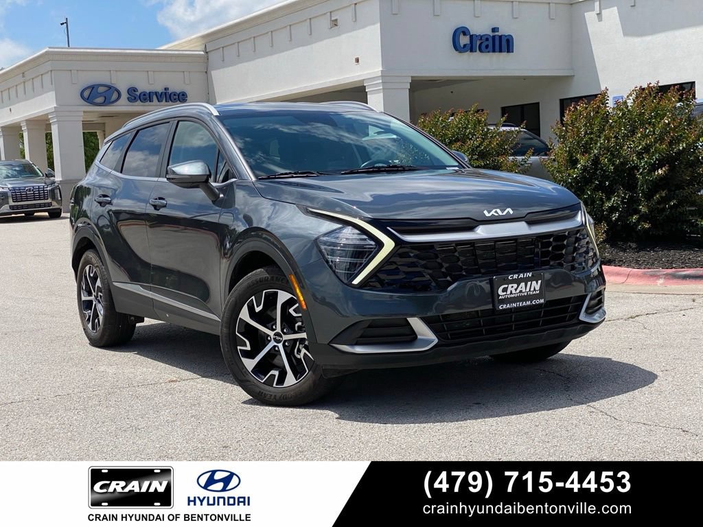 Used 2024 Kia Sportage EX AWD/4WD image 1