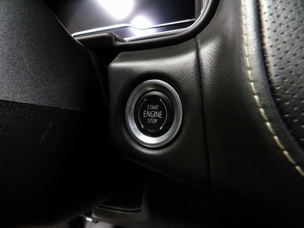 Used 2023 GMC Yukon SLT image 52