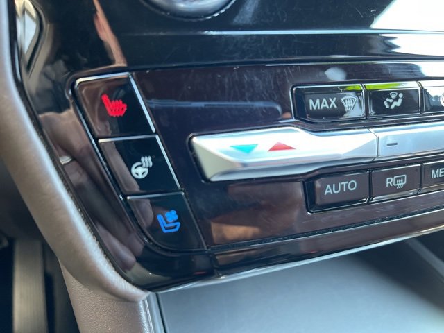 Used 2022 Ford Explorer King Ranch w/ Premium Technology Package image 28