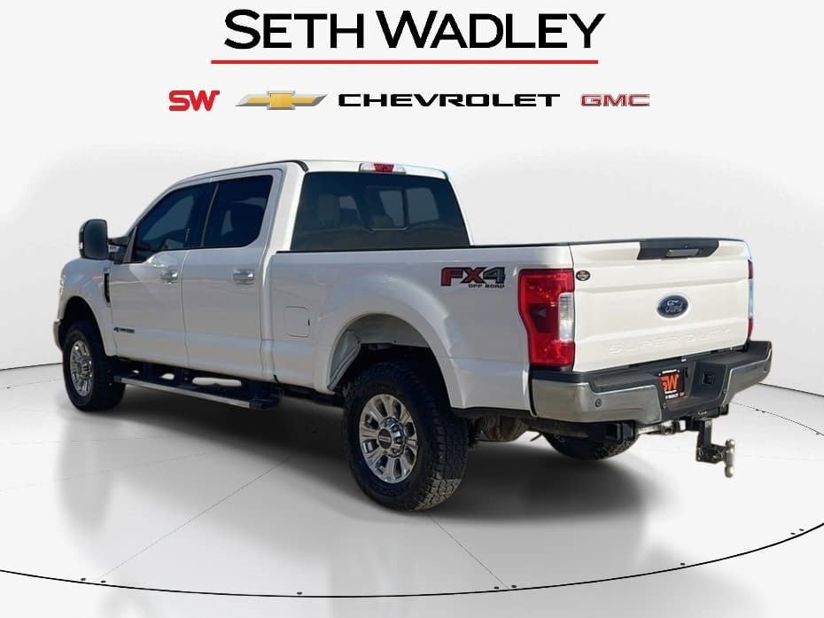 Used 2018 Ford F250 Lariat w/ Chrome Package image 5