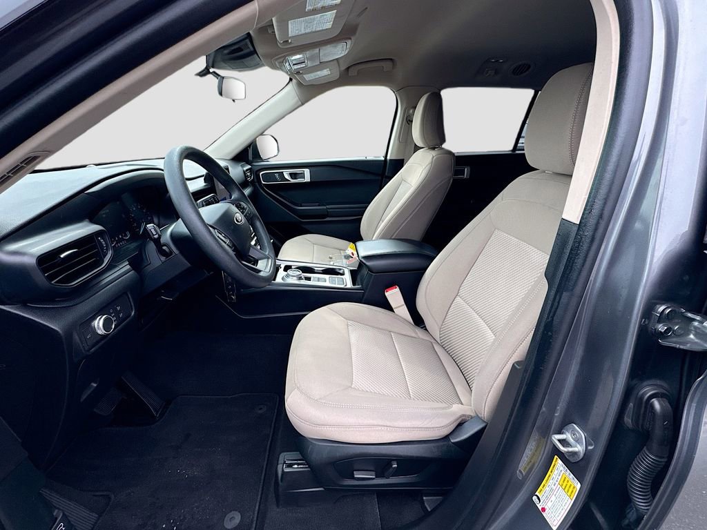 Used 2021 Ford Explorer Base image 27