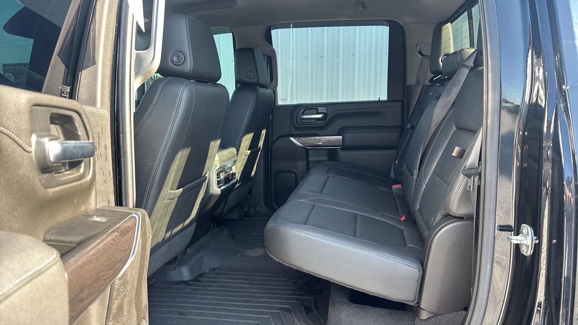 Used 2022 Chevrolet Silverado 3500 LTZ w/ LTZ Convenience Package AWD/4WD image 19