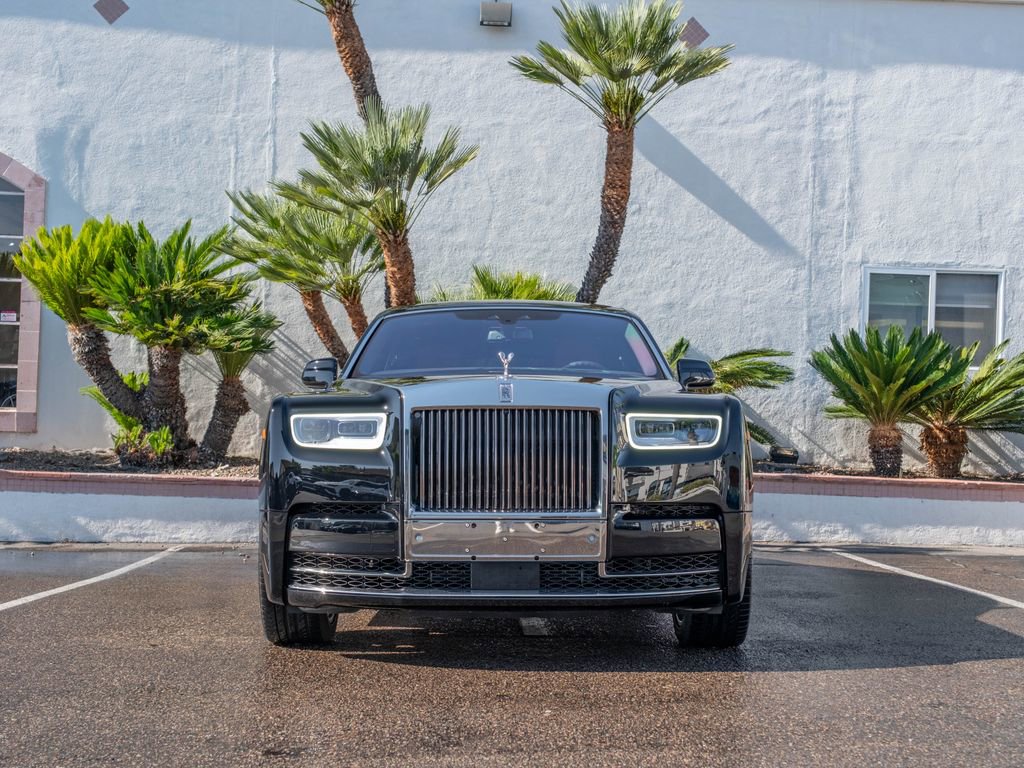 Used 2019 Rolls-Royce Phantom Sedan image 5