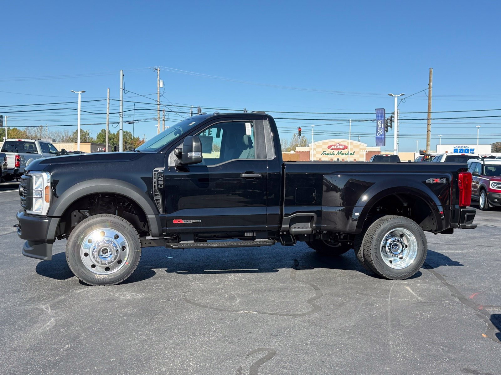 New 2027 Ford F450 XL w/ XL Driver Assist Package AWD/4WD image 3