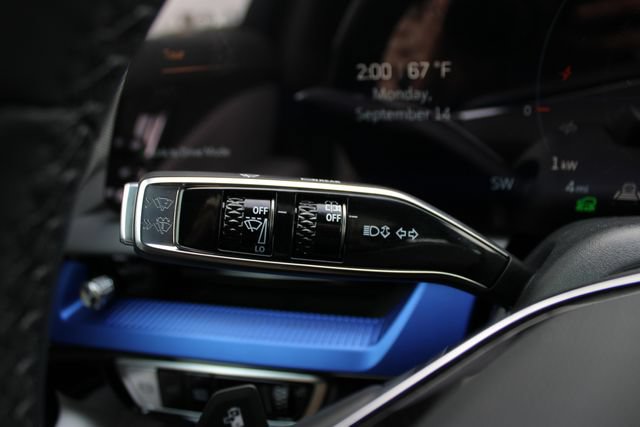 New 2027 Cadillac Optiq Luxury AWD/4WD image 8