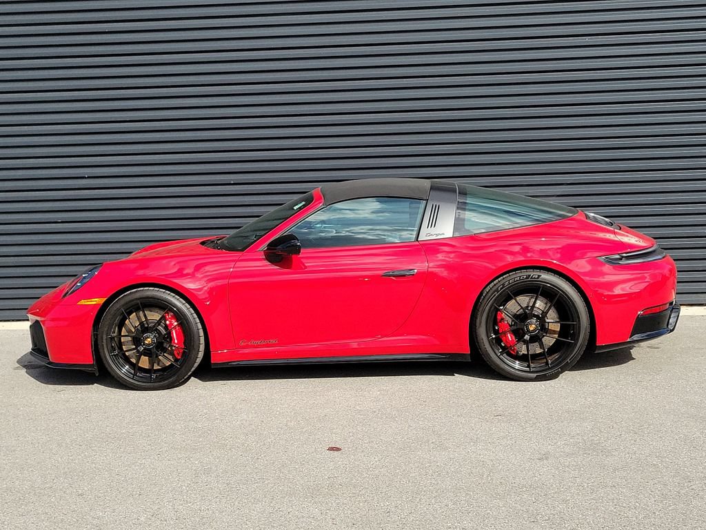 Certified 2025 Porsche 911 Targa 4 GTS AWD/4WD image 2