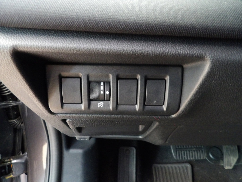 Used 2025 Subaru Outback Premium AWD/4WD image 26