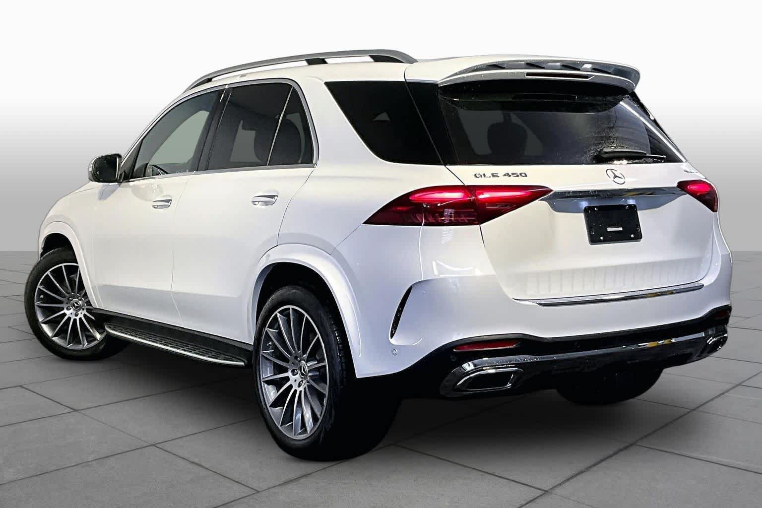 New 2026 Mercedes-Benz GLE 450 4MATIC image 3