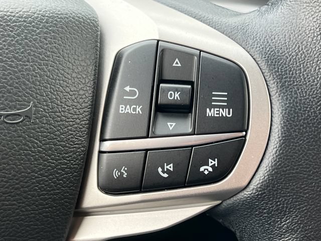 Used 2023 Ford Explorer XLT w/ Equipment Group 202A AWD/4WD image 27