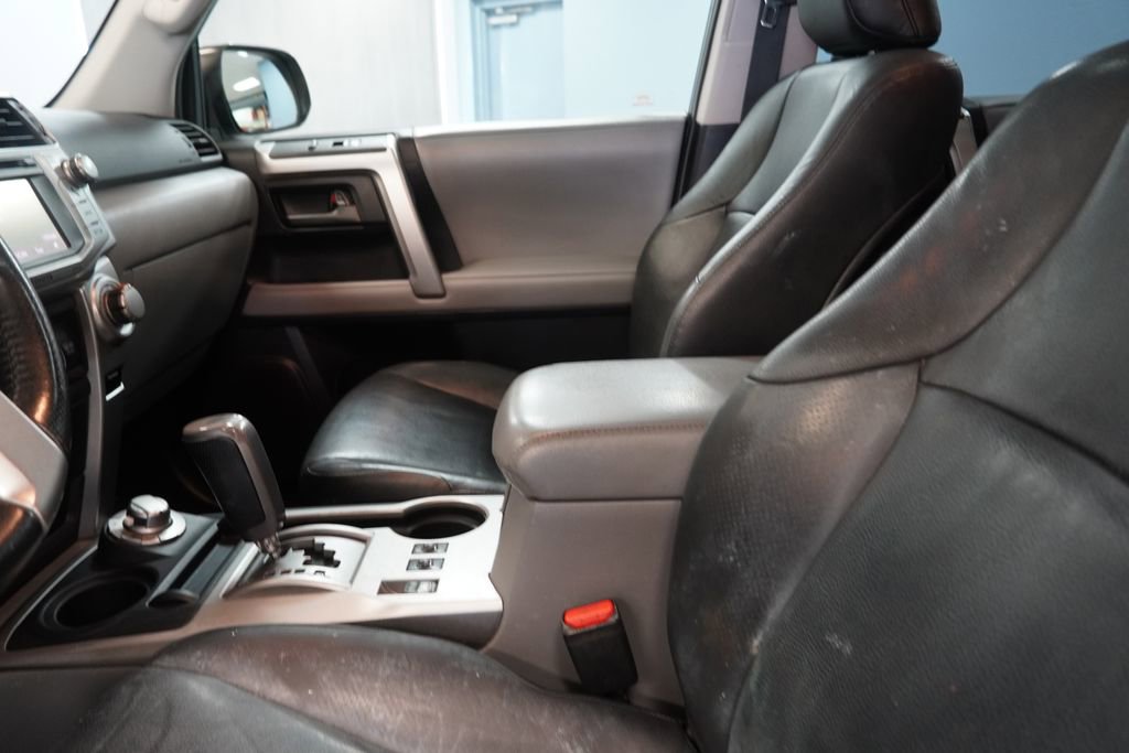 Used 2013 Toyota 4Runner SR5 w/ Premium Pkg image 8