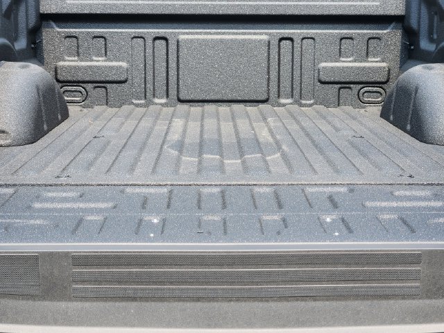 New 2026 Ford F150 XLT w/ Equipment Group 302A MID AWD/4WD image 17