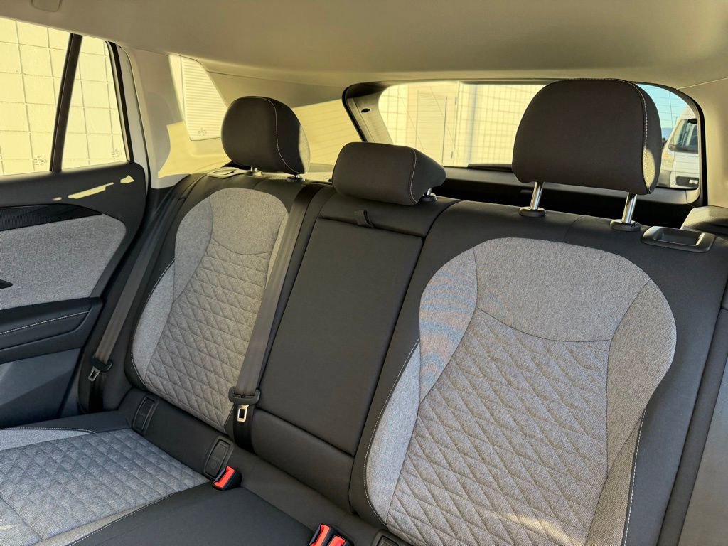 New 2026 Volkswagen Tiguan S AWD/4WD image 18