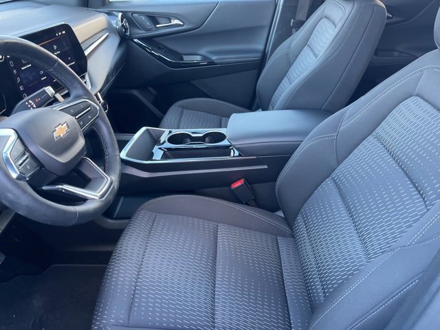 Used 2025 Chevrolet Equinox LT image 8